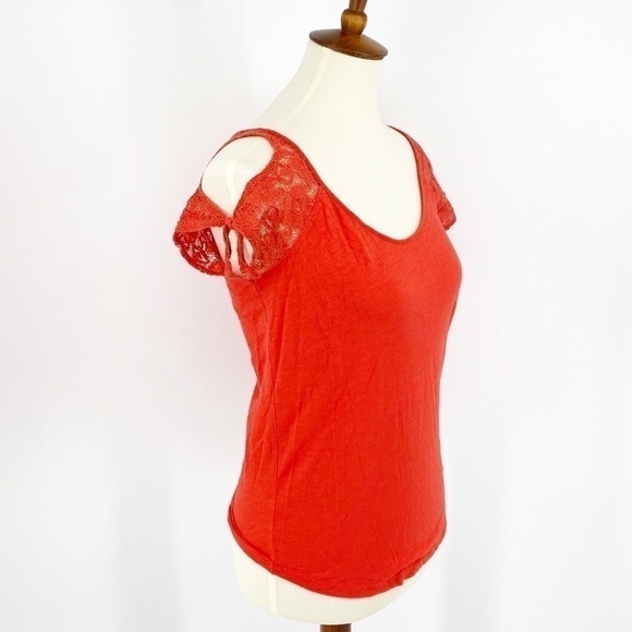 AMERICAN EAGLE RED TEE - Picture 1 of 3